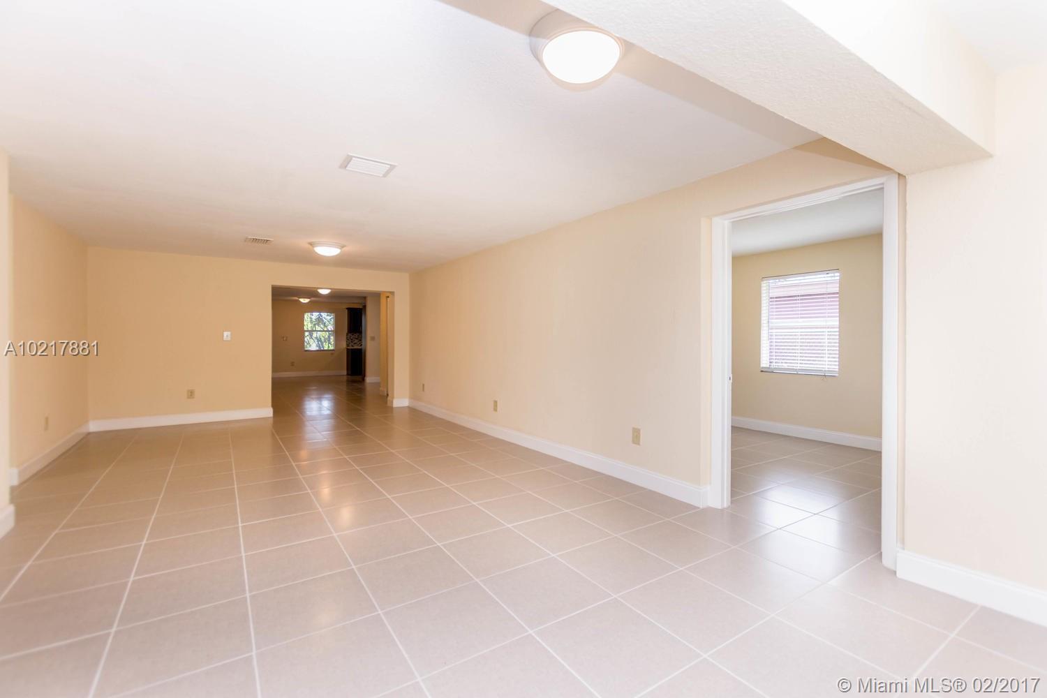 10412 Southwest 173rd Street Miami, FL 33157 - Photo 7 of 29