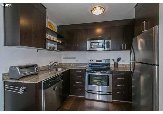 255 Southwest Harrison Street, Unit 10H Portland, OR 97201 - Photo 7 of 16 Gallery Image 7