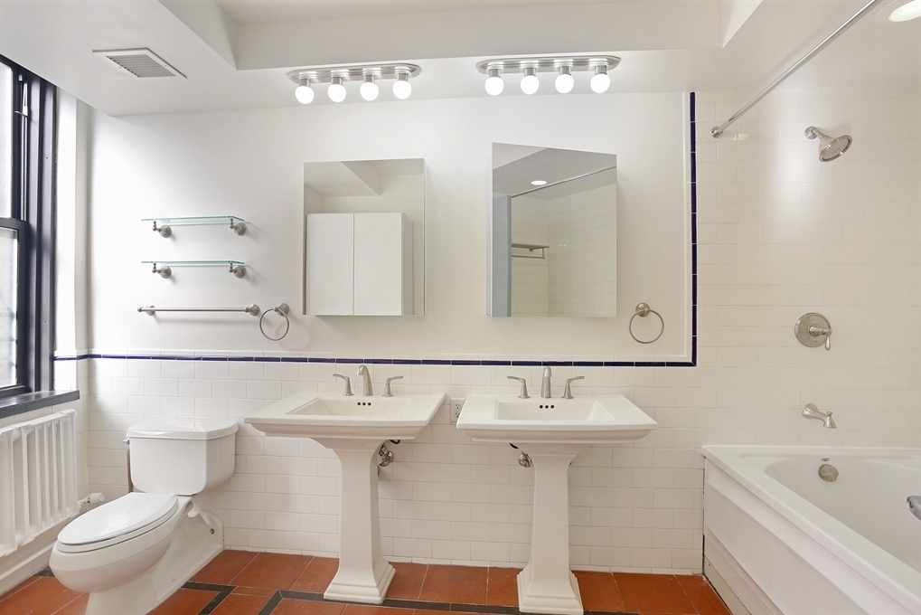 25 Ann Street, Unit 6 Manhattan, NY 10038 - Photo 5 of 6