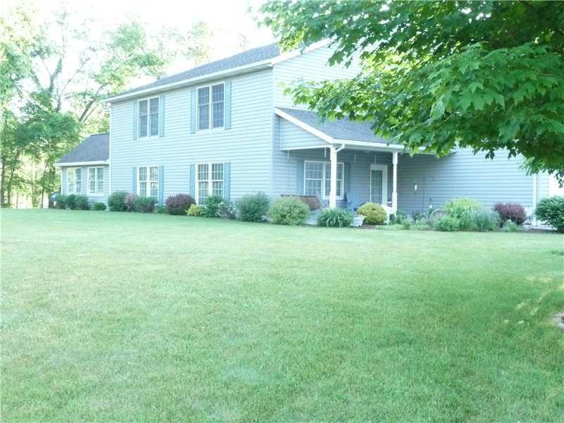 142 Wampum Road Big Beaver, PA 16157 - Photo 2 of 24 Gallery Image 2