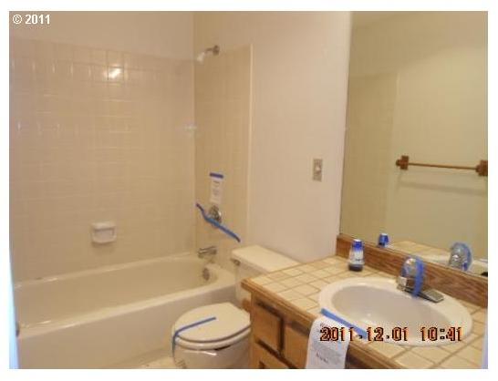 13255 Southwest Haystack Drive Beaverton, OR 97008 - Photo 12 of 16 Gallery Image 12