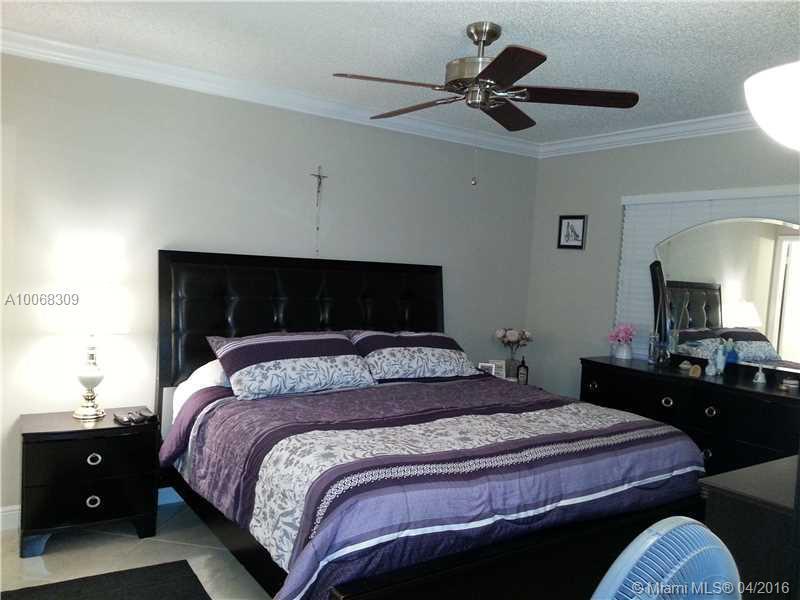 128 South Cypress Road, Unit 835 Pompano Beach, FL 33060 - Photo 11 of 35