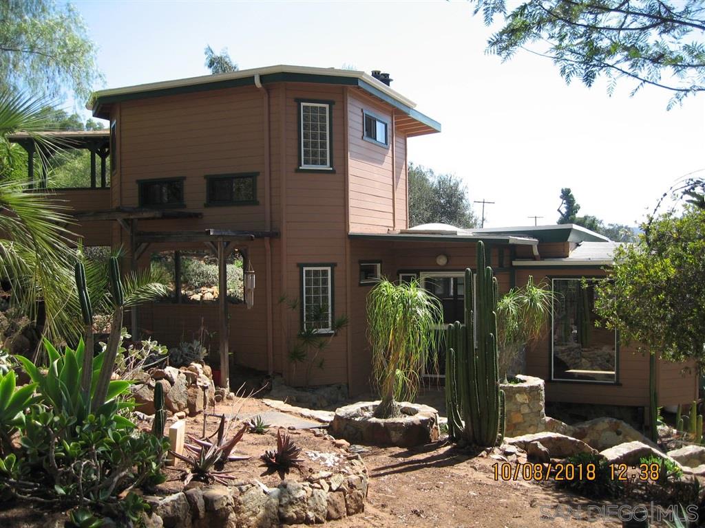 20307 Beech Lane Escondido, CA 92029 - Photo 1 of 14