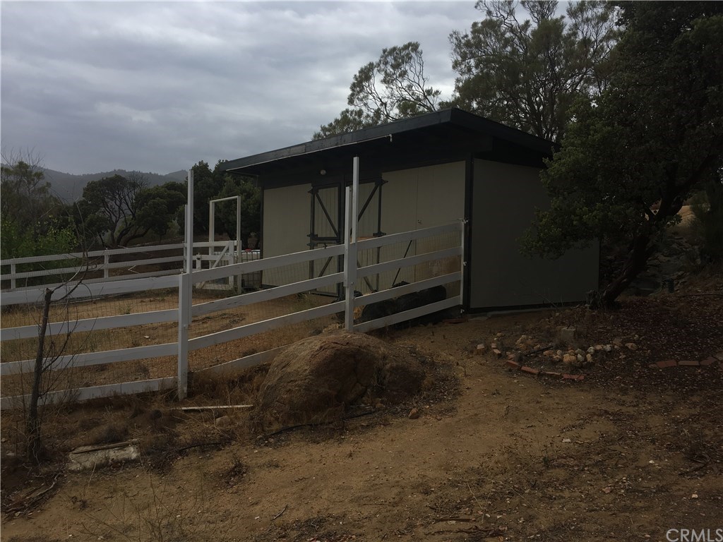 52685 Saddleback Road Anza, CA 92539 - Photo 34 of 39