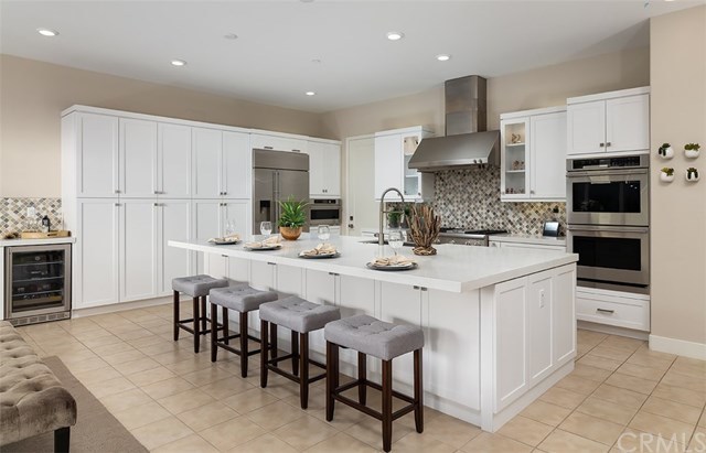 67 Swift Irvine, CA 92618 - Photo 3 of 44 Oversized kitchen island with GE Monogram® stainless steel appliances & upgraded Backsplash
