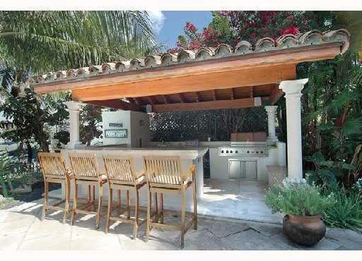 6570 Allison Road Miami Beach, FL 33141 - Photo 13 of 16