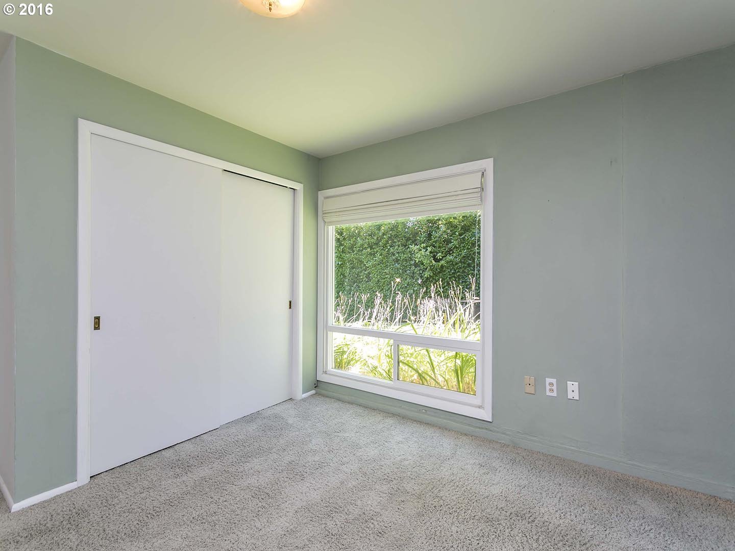 4415 Southwest Dosch Road Portland, OR 97239 - Photo 17 of 29 Gallery Image 17