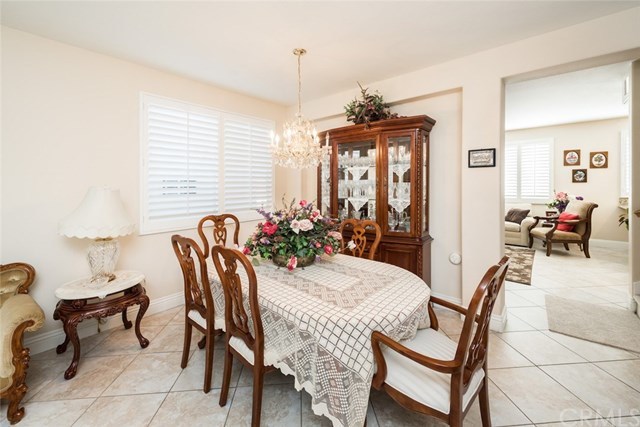 43 Declaration Place Irvine, CA 92602 - Photo 6 of 22