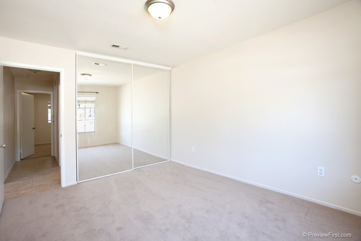 4717 Mystik Road Oceanside, CA 92056 - Photo 10 of 18