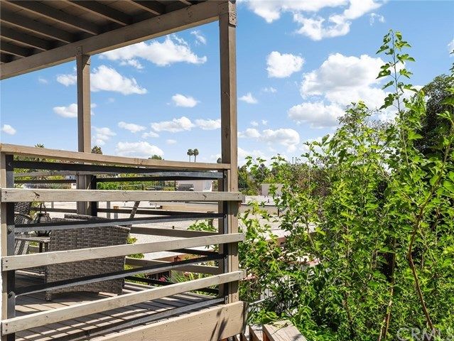 $1,200,000 | 2470 North Gower Street, Los Angeles, CA 90068