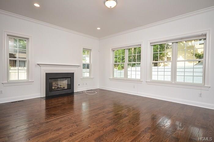 396 Midland Avenue Rye, NY 10580 - Photo 7 of 25