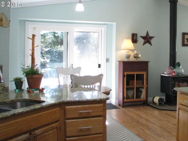 99323 Winchuck River Road Brookings, OR 97415 - Photo 9 of 16 Gallery Image 9