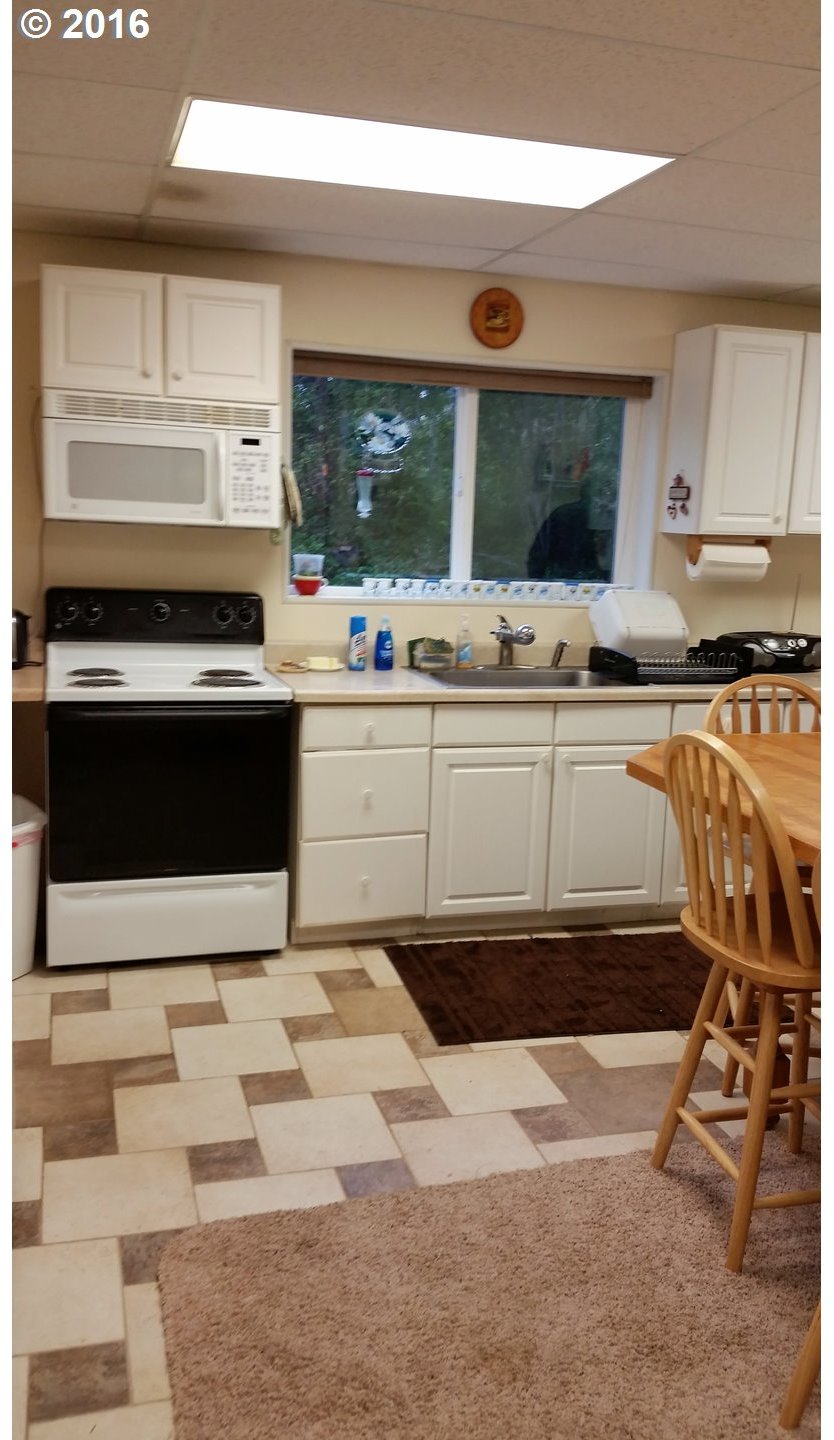 207 Bay Center Road South Bend, WA 98586 - Photo 18 of 20 Gallery Image 18
