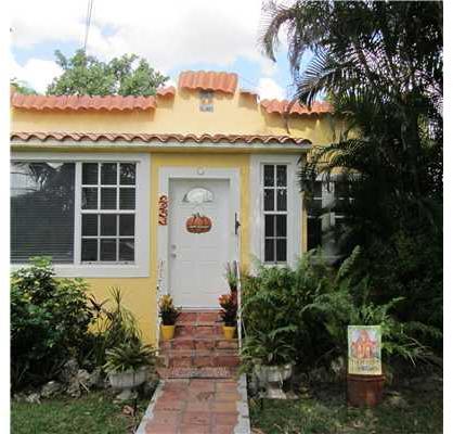 2953 Southwest 17th Street Miami, FL 33145 - Photo 21 of 25