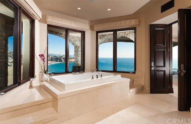 $18,333,000 | 168 Emerald Bay, Laguna Beach, CA 92651
