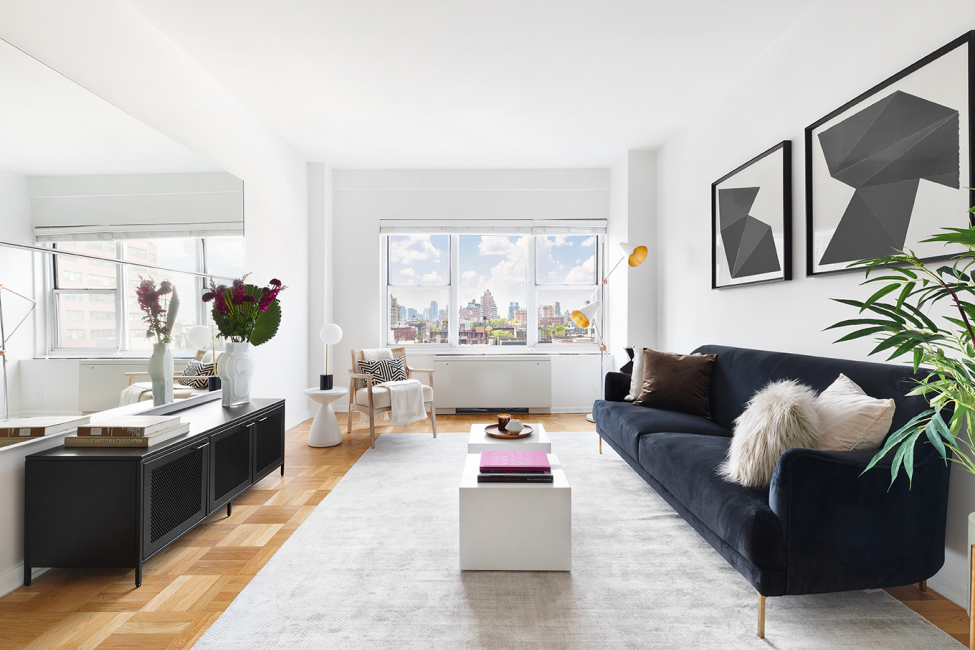 33 Greenwich Avenue, Unit 10M Manhattan, NY 10014 - Photo 1 of 11