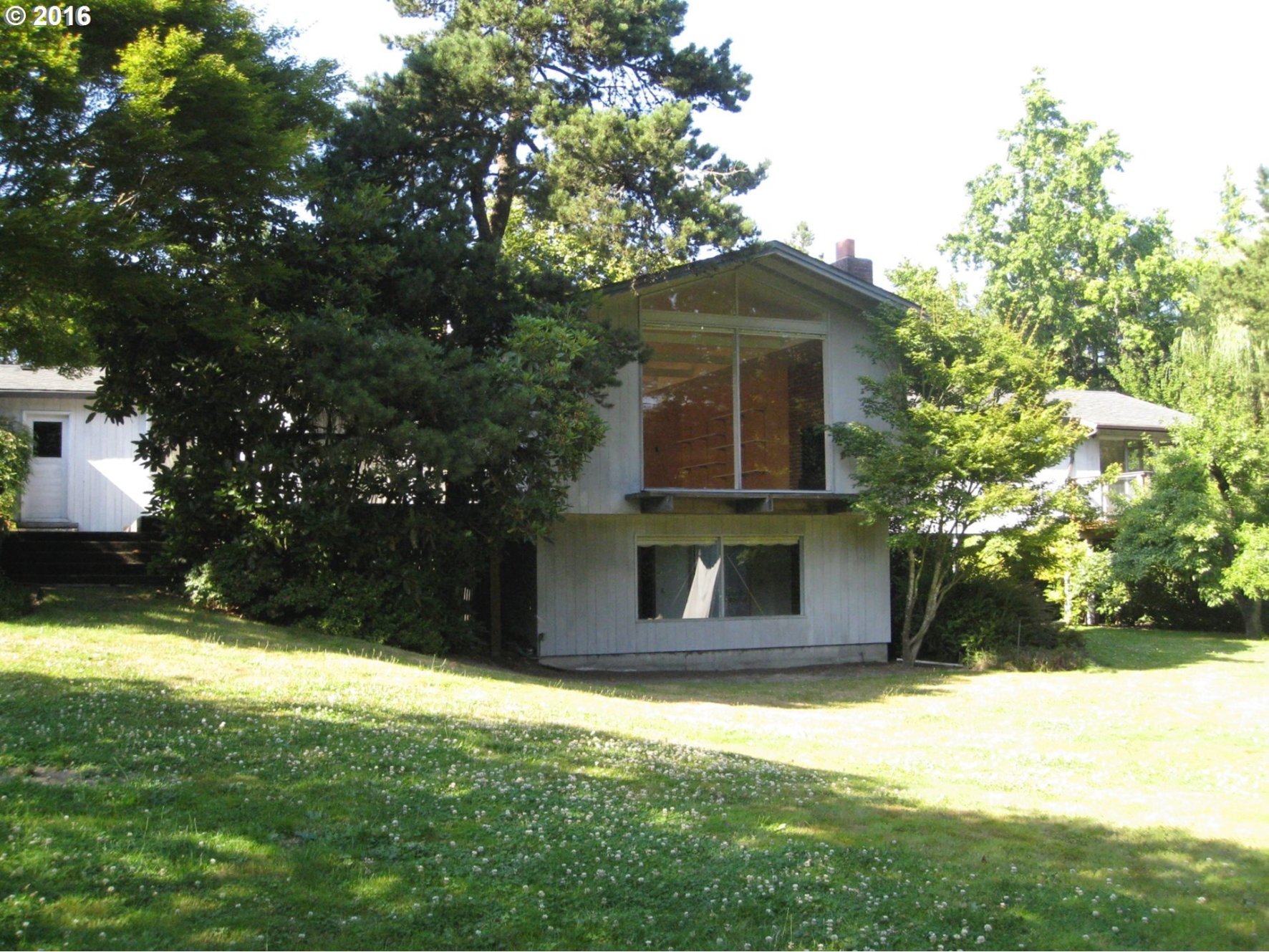 6216 Southwest Hamilton Street Portland, OR 97221 - Photo 29 of 32 Gallery Image 29