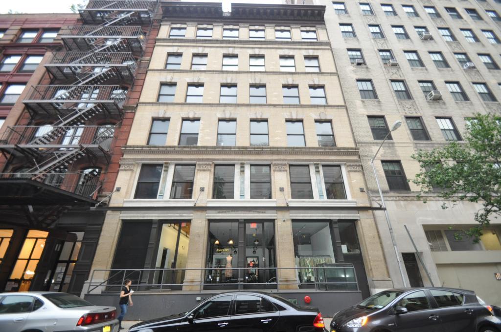 16 Jay St, Manhattan, NY 10013 - Photo 2 of 3