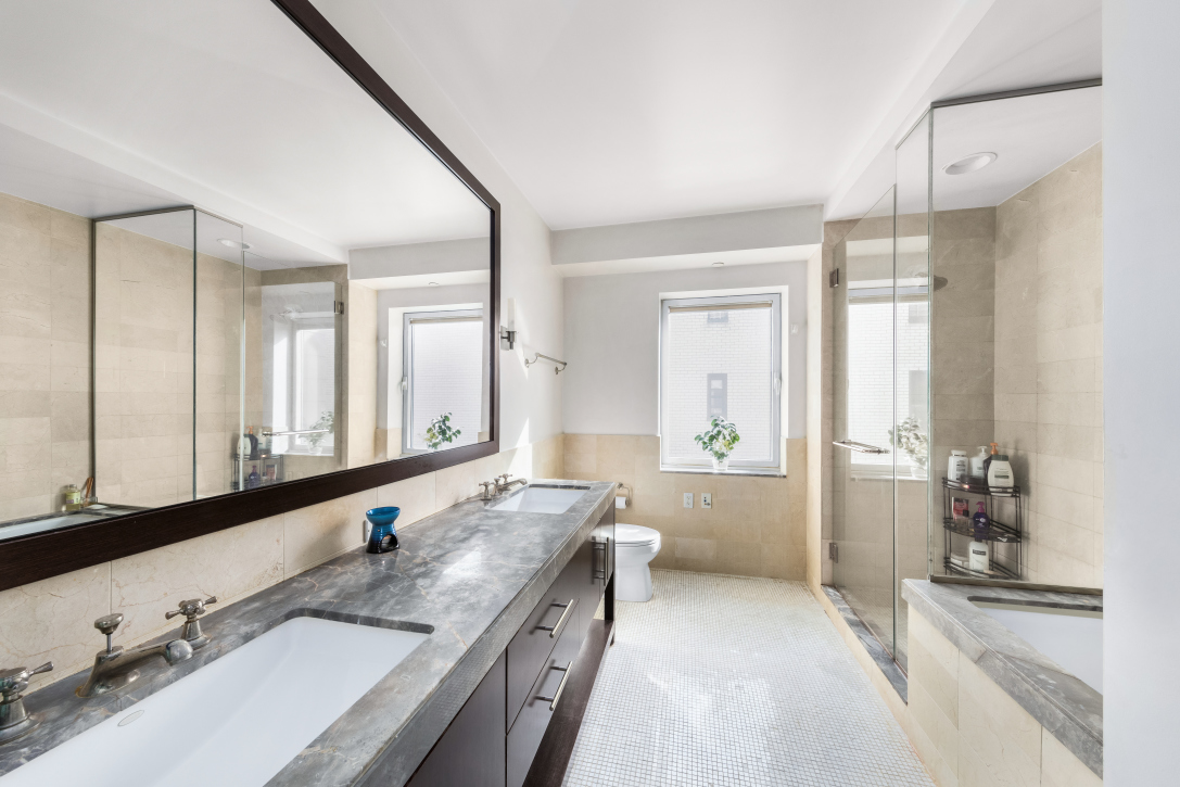 408 East 79th Street, Unit 14B Manhattan, NY 10075 - Photo 4 of 7