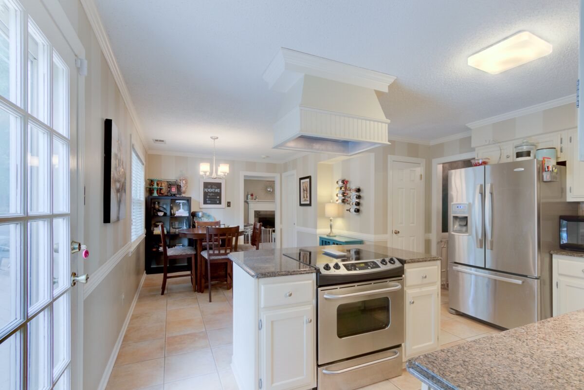 1860 Corbin Road Germantown, TN 38139 - Photo 5 of 25 Gallery Image 5