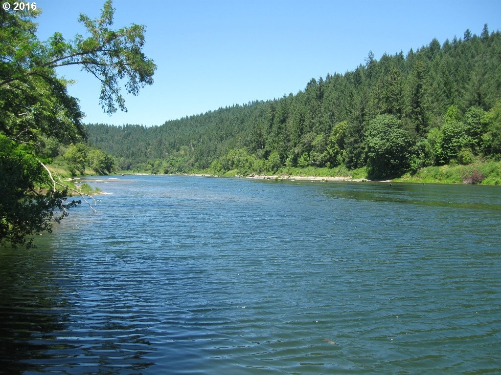 15082 Tyee Road Umpqua, OR 97486 - Photo 24 of 25 Gallery Image 24