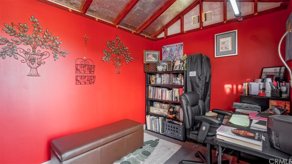 4370 Cerritos Avenue Long Beach, CA 90807 - Photo 26 of 43