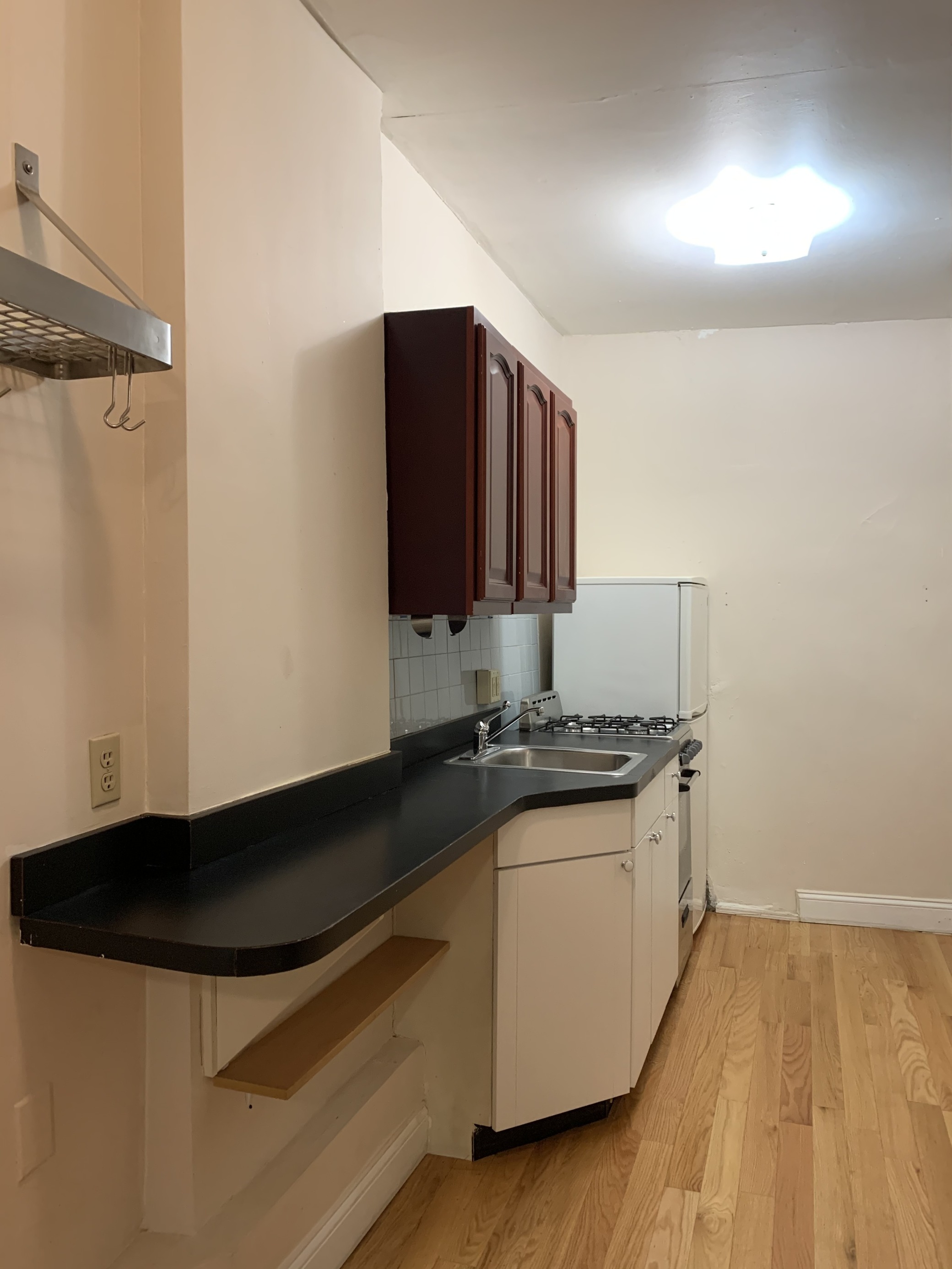 332 East 54th Street, Unit 3D Manhattan, NY 10022 - Photo 4 of 6