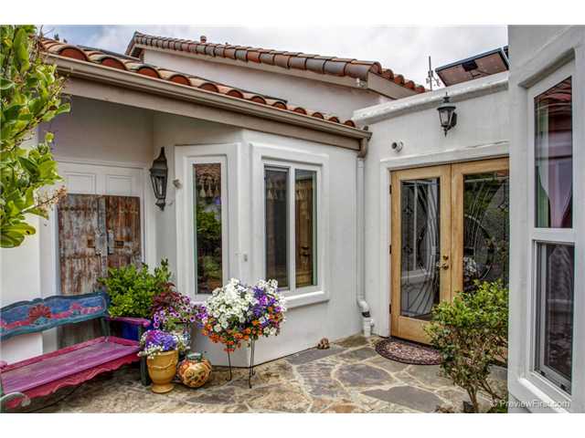 4664 Cordoba Way Oceanside, CA 92056 - Photo 4 of 25