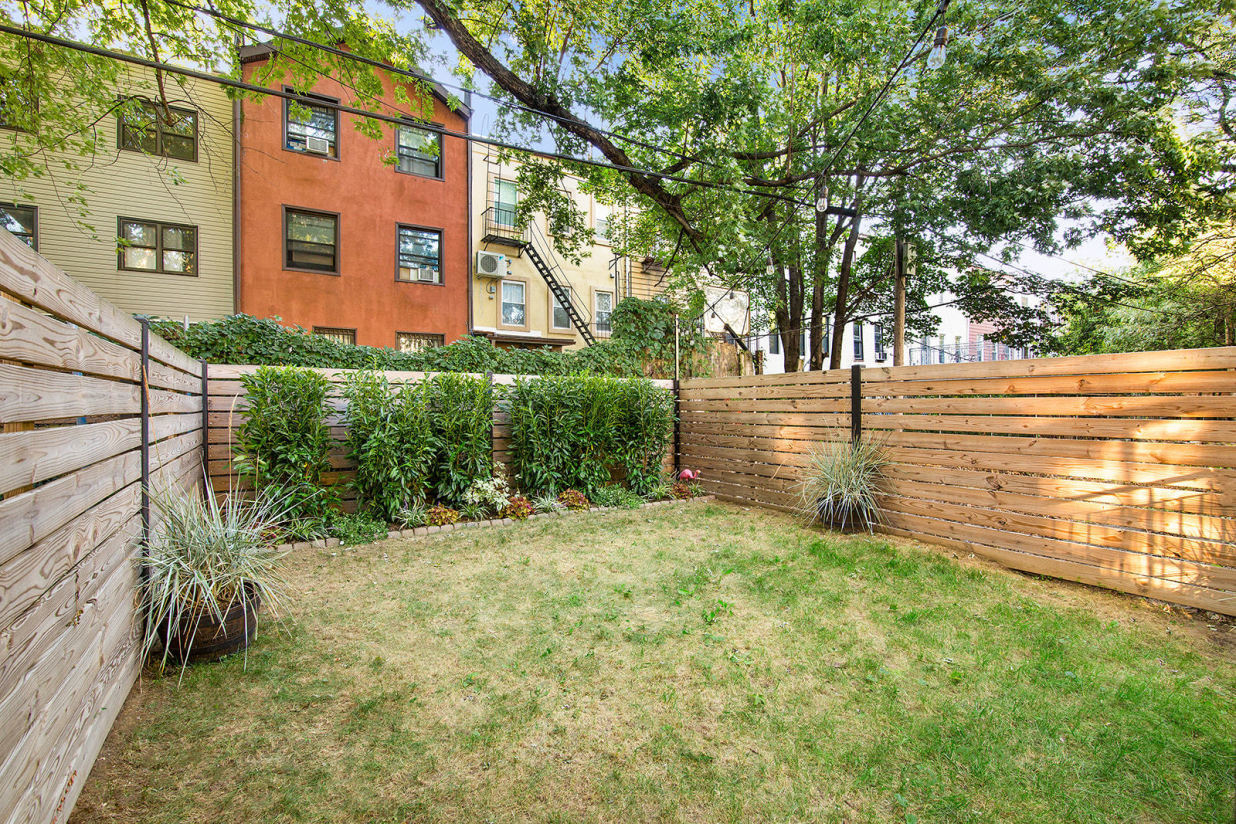 137 Eldert St, Brooklyn, NY 11207 - Photo 2 of 2