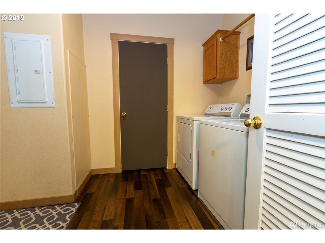 116 Chapman Road Castle Rock, WA 98611 - Photo 6 of 20 Gallery Image 6