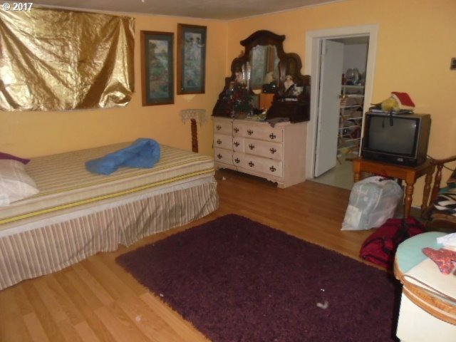 362 Hayhurst Road Yoncalla, OR 97499 - Photo 10 of 12