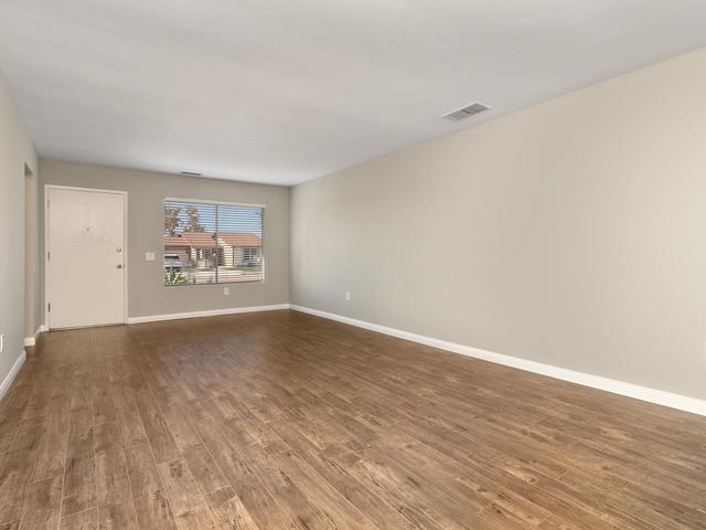 4714 Sunny Hills Road Oceanside, CA 92056 - Photo 5 of 24 Gallery Image 5