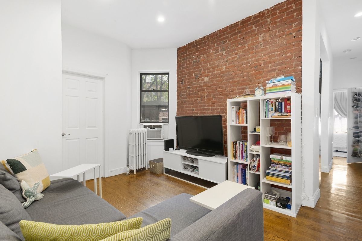 24 St Marks Place, Unit 10 Manhattan, NY 10003 - Photo 4 of 5