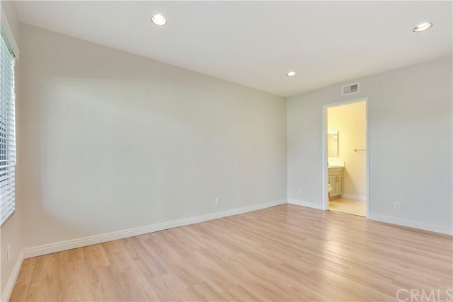 4 Flores Irvine, CA 92612 - Photo 12 of 27