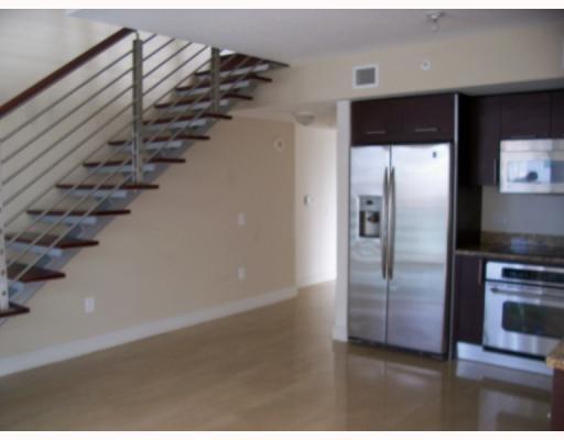 41 Southeast 5th Street, Unit 1517 Miami, FL 33131 - Photo 8 of 16