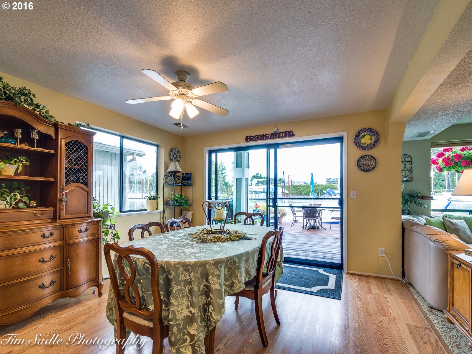 331 Northeast Bridgeton Road, Unit SLIP9 Portland, OR 97211 - Photo 5 of 18 Gallery Image 5