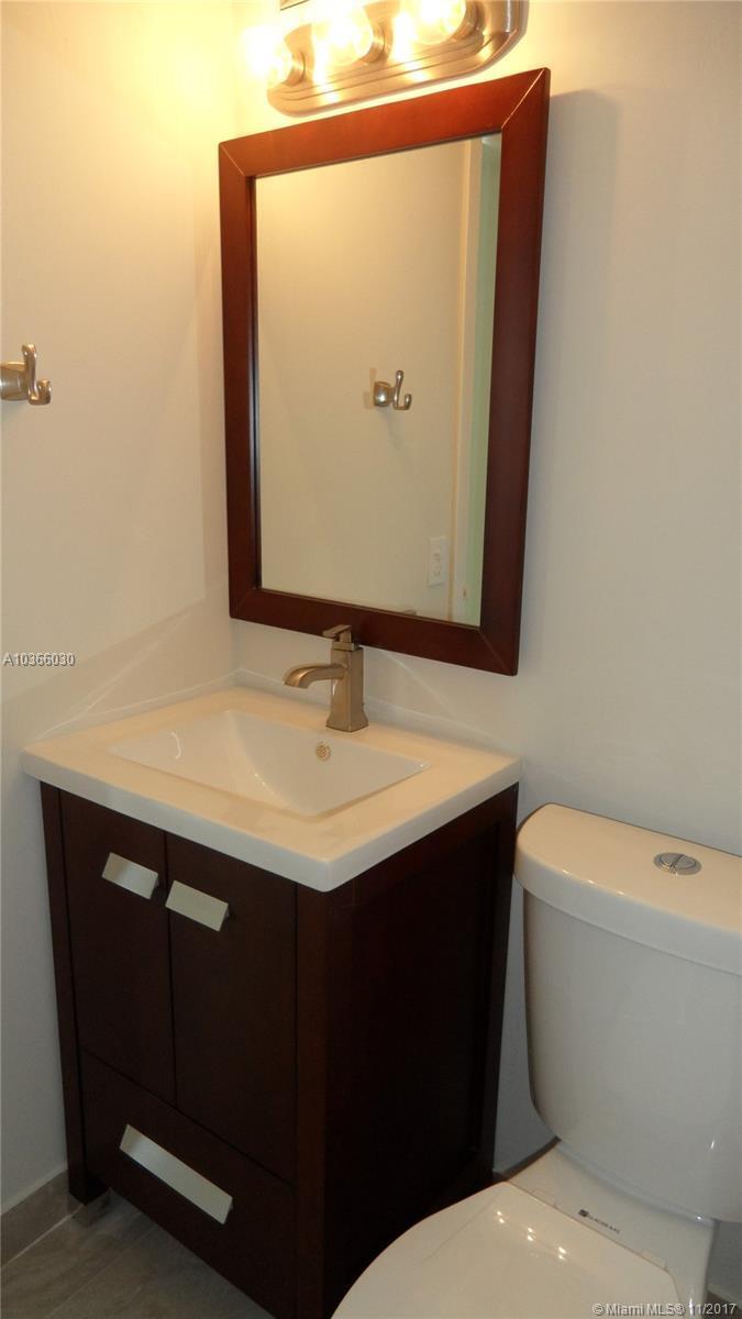 6969 Collins Avenue, Unit 903 Miami Beach, FL 33141 - Photo 11 of 34