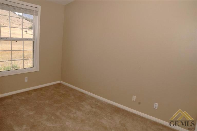 13660 Back Canyon Road Caliente, CA 93518 - Photo 11 of 15