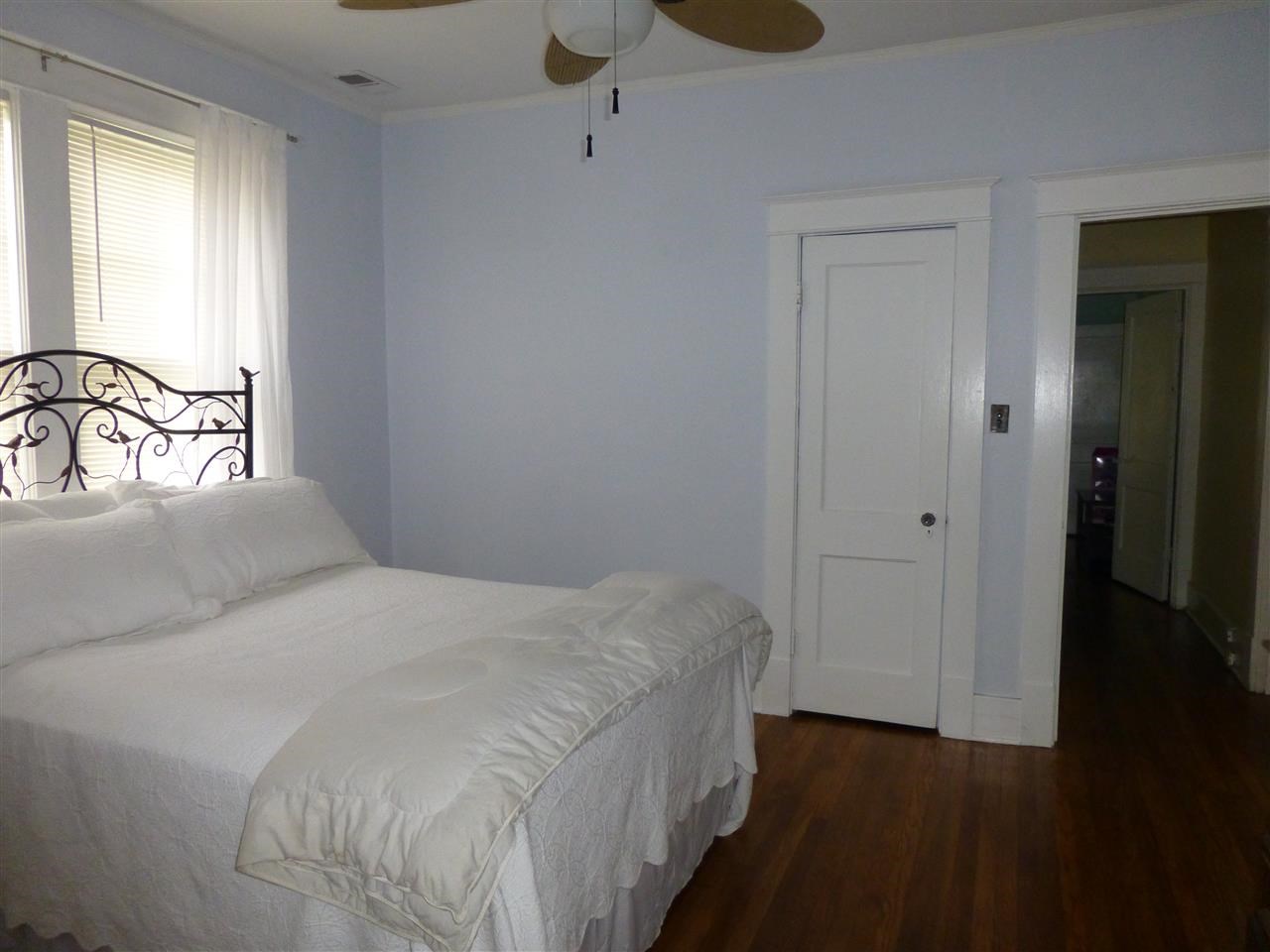 1584 Forrest Drive Memphis, TN 38112 - Photo 11 of 16