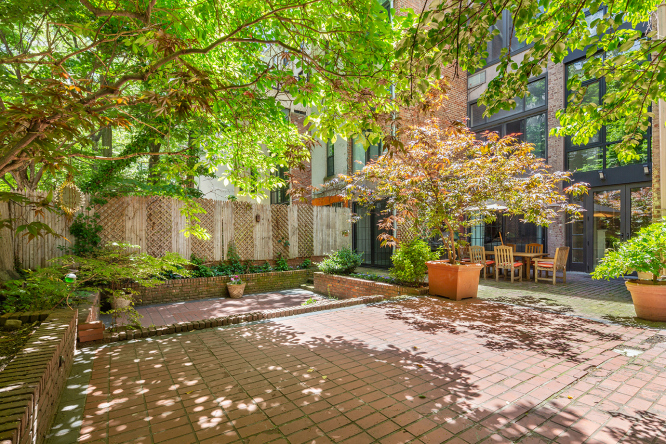 61 West 90th Street Manhattan, NY 10024 - Photo 3 of 12