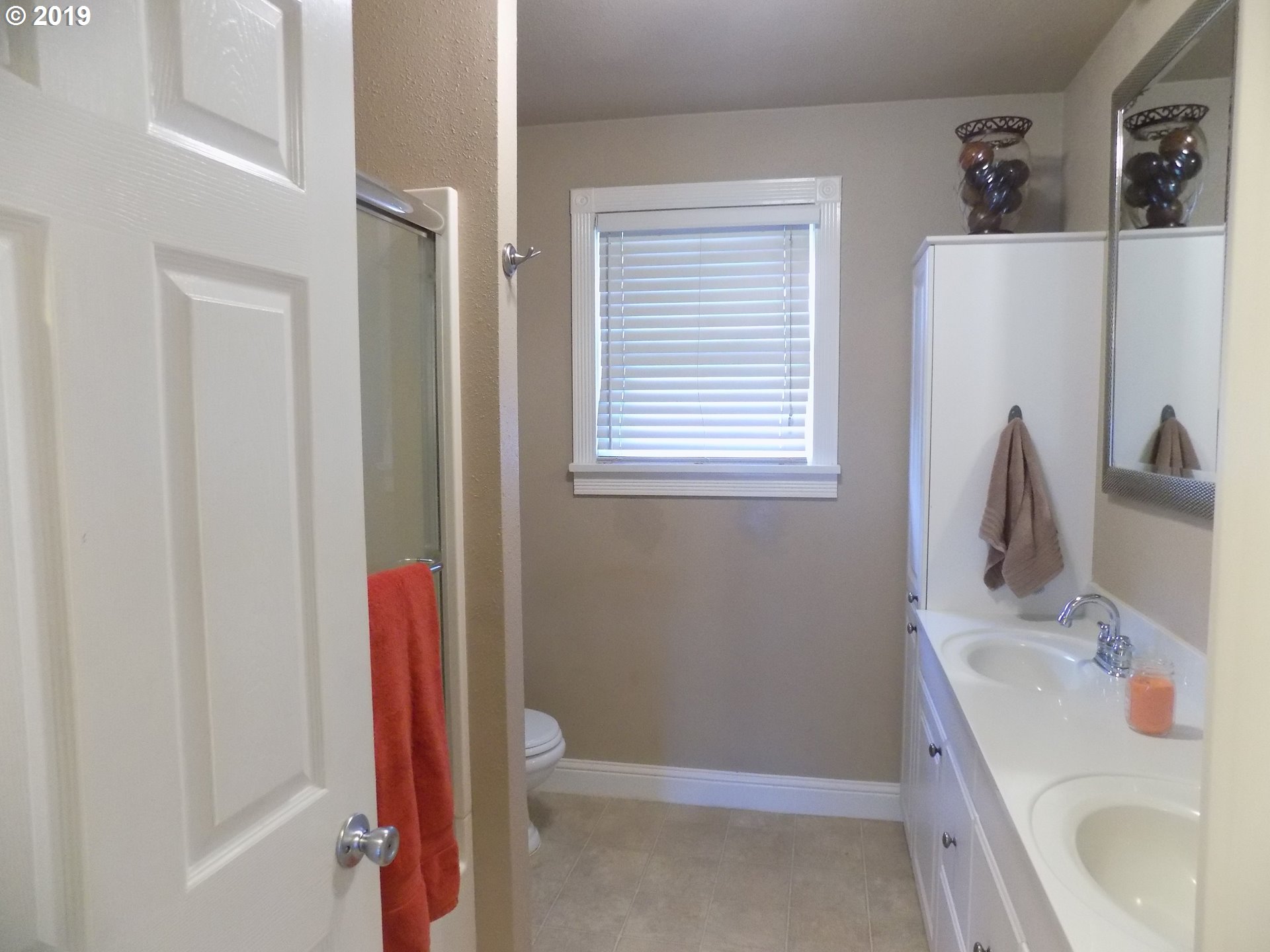 2120 Gilham Road Eugene, OR 97401 - Photo 16 of 31 Gallery Image 16