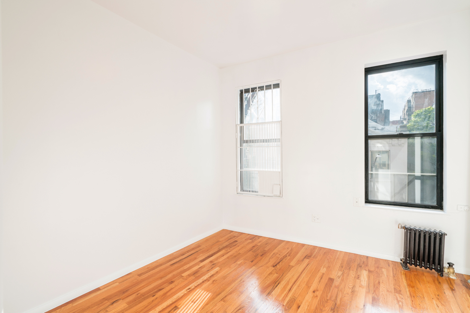 126 Elizabeth Street, Unit 10 Manhattan, NY 10013 - Photo 2 of 5