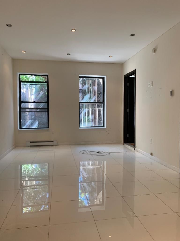 7 West 108th Street, Unit LL2 Manhattan, NY 10025 - Photo 4 of 6