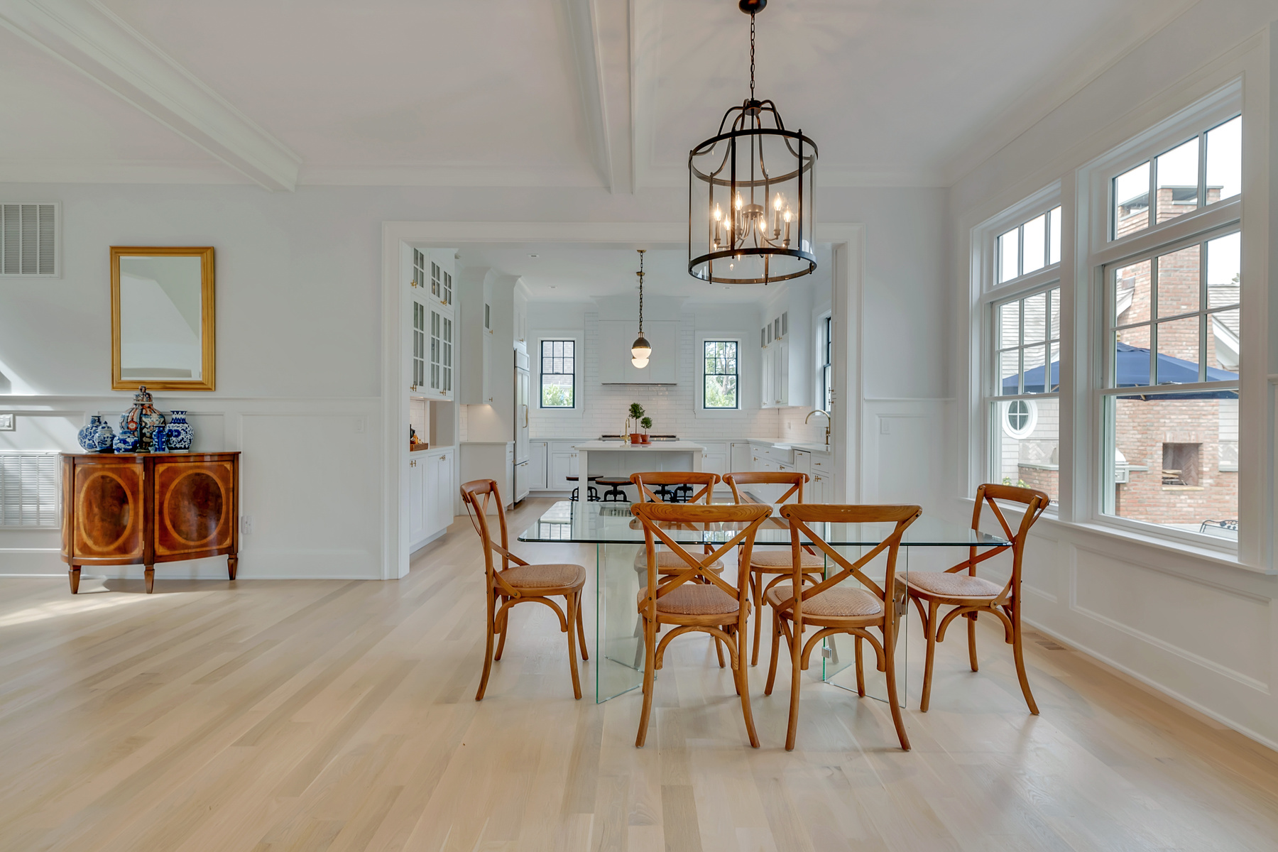 166 Maple Lane Bridgehampton, NY 11932 - Photo 6 of 20