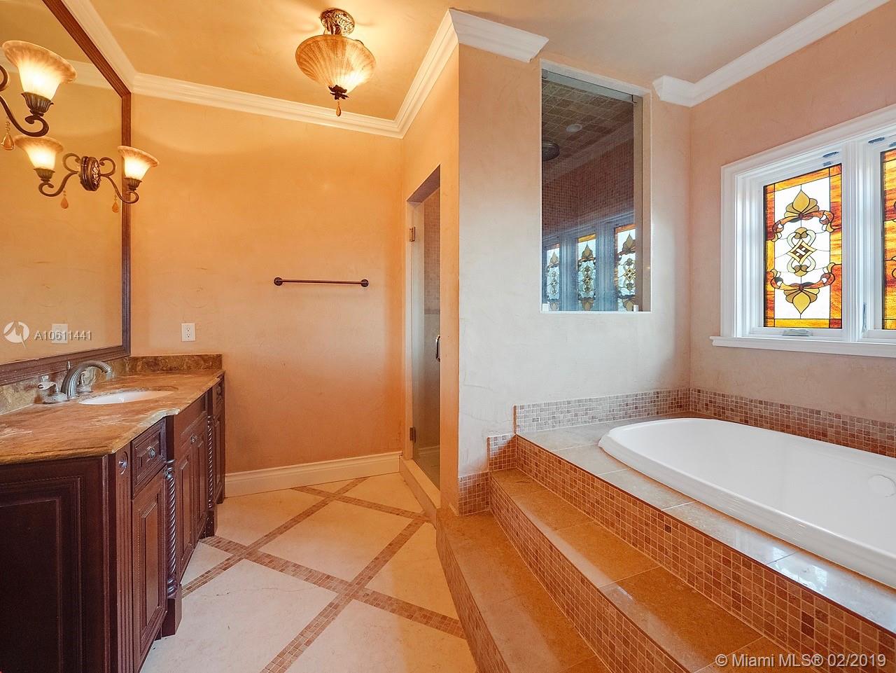 4800 Alton Road Miami Beach, FL 33140 - Photo 12 of 22
