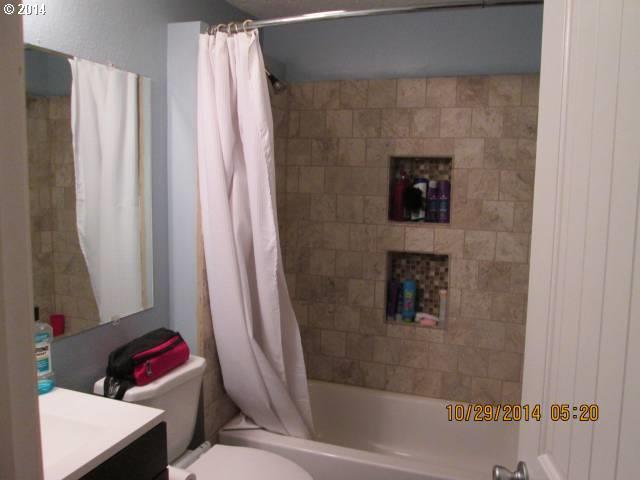 489 West Ridgeway Avenue Hermiston, OR 97838 - Photo 8 of 10 Gallery Image 8