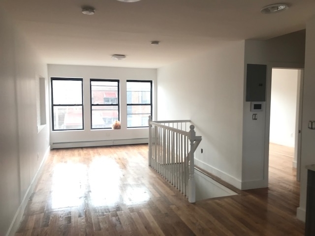 515 Evergreen Avenue, Unit 2 Brooklyn, NY 11221 - Photo 3 of 5