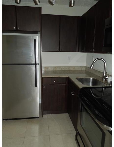 8603 Southwest 68th Court, Unit 3 Miami, FL 33156 - Photo 6 of 10