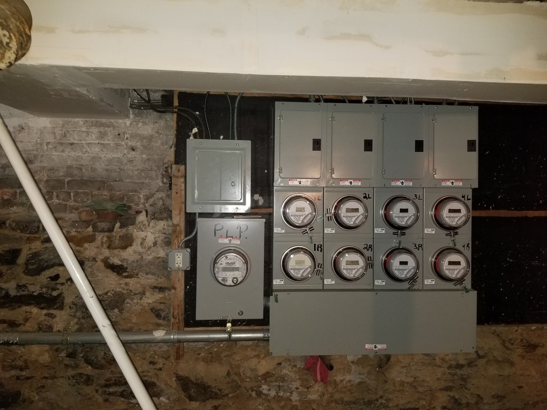 246 Devoe Street Brooklyn, NY 11211 - Photo 6 of 7