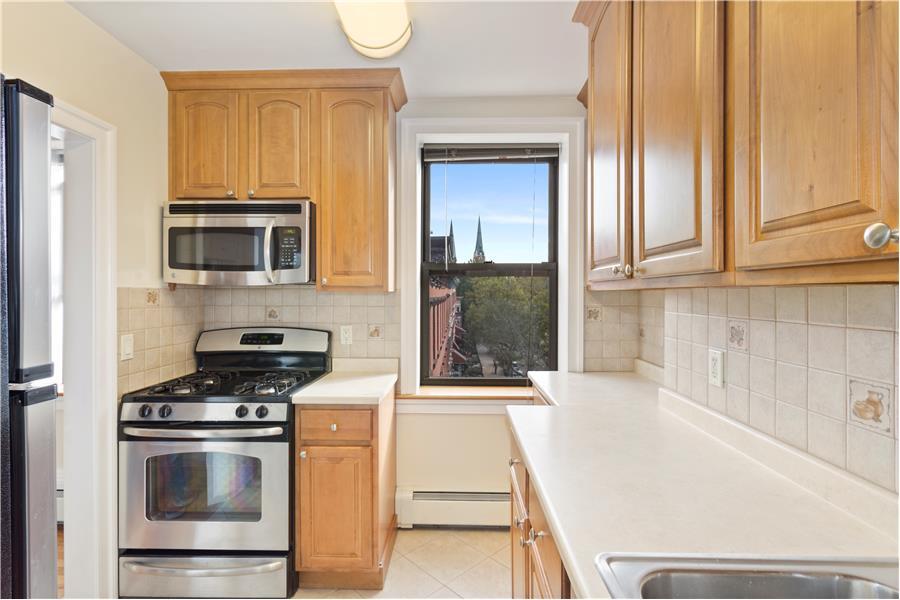 91 Milton Street, Unit 3 Brooklyn, NY 11222 - Photo 4 of 6